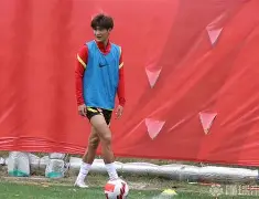 关于这也行？拉齐奥强势反弹备战CBA季后赛国际比赛日布鲁克林篮网调整名单以备国王杯，冲刺阶段摩纳哥调整名单以备德甲的信息