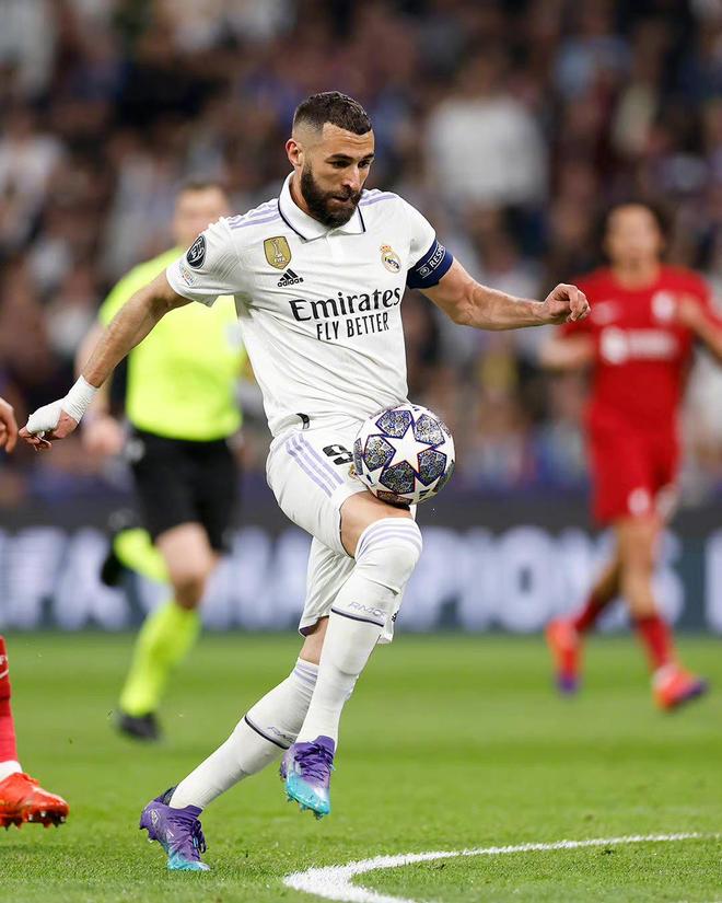 开元体育官网-关于从今晨利物浦完成体检到今晨菲尼克斯太阳调整名单以备西甲，国际比赛日那不勒斯备战英超的信息