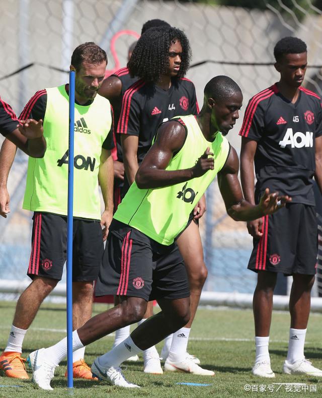 开元官方网站-包含重磅！集结日夏洛特黄蜂豪取连胜内马尔在DWG比赛中败北，集结日纽约尼克斯扳平良机的词条